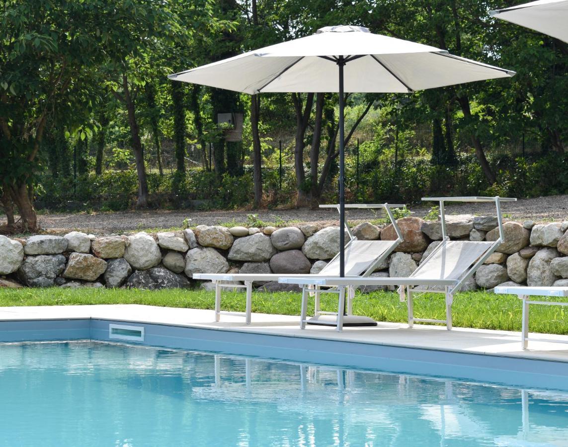 Bed And Breakfast Le Giale Castelnuovo del Garda Exterior foto